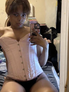 QuinnStarr Public Pic