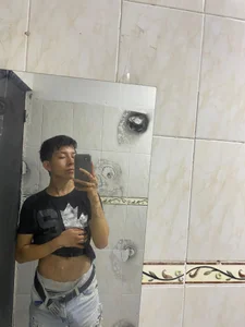 stripboys03: Harry ( 2 фото)