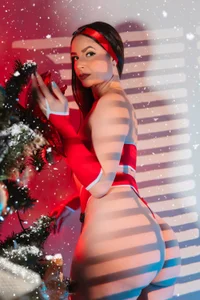 BridgetRodriguez kullanıcısının Second album Christmas 🎄🧑🏽‍🎄 albümü -  2 fotoğraf