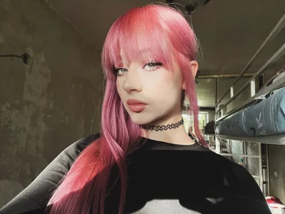 DanielleMyers pink vibe Foto 4