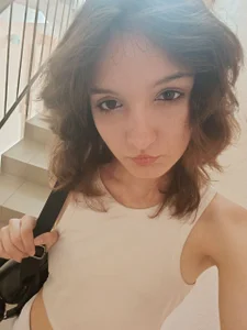 DebiHenks smile зображення 2