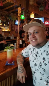 Auhenri25 Public Pic 4