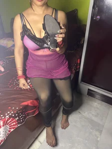 sizzling-slutty Public Pic
