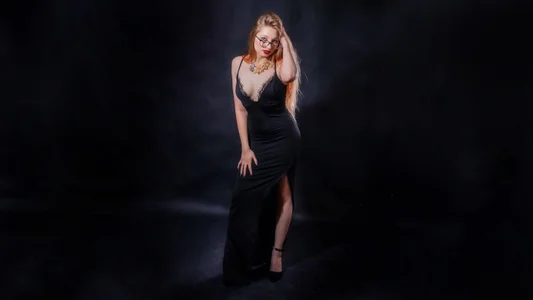 ArielBurn Playful babe ♥️ รูป 