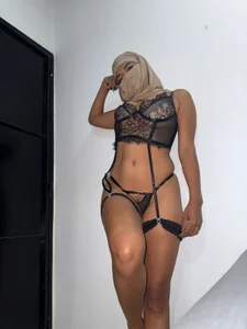 Yuli_arabic A little bit of me for you зображення