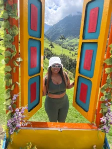 dannaahbrownのGOOD VIBESの枚の写真