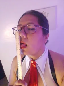 scarlett_widow_ Teacher 👩🏻‍🏫😳💦 Bilde