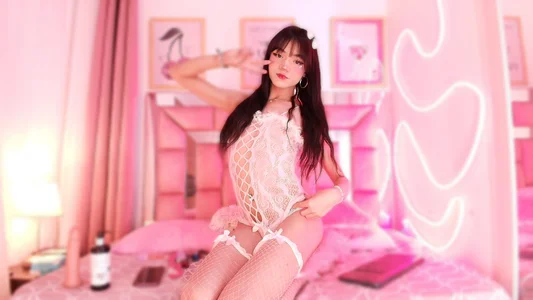 Nefera_NoxxのBOM BOM PINK💗💗💗の 2枚の写真