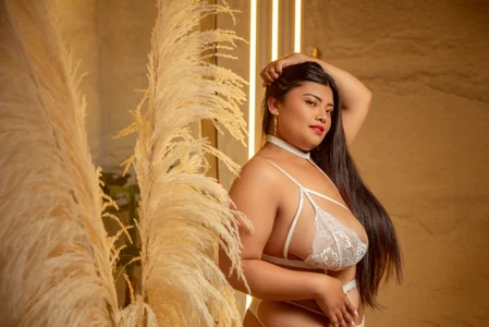 Janeth_zambrano angelic body Pic 2