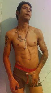 ricby31 Public صورة واحدة|ricby31 Public صورتان|ricby31 Public  صور|ricby31 Public  صورة