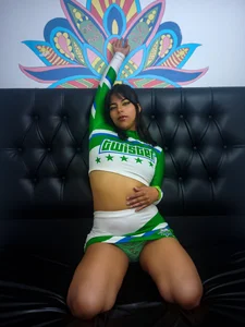 Sexy cheerleader