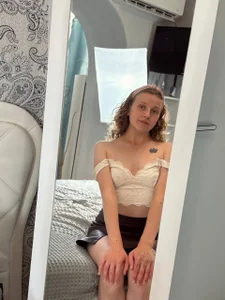 Mary_Charm Public Bilde 4