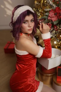 Katya_Zaitseva Preparing for Christmas Pic 4