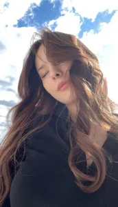 emmelieflorence Do not forget how I look Pic 4