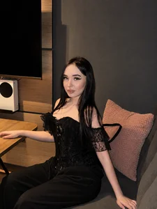 ArianaLim 😎 Pic 3