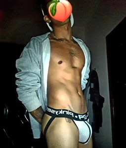 MALIK-PARVATIのMinha cueca preferidaの枚の写真