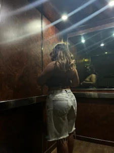 CelesteBailey Cute or not? 😎 Pic