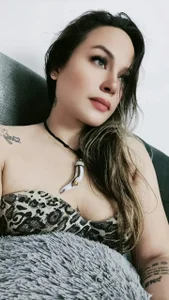 MichellHars ANIMAL PRINT sexfoto 2