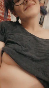 mandy_moon92 Public Pic 3