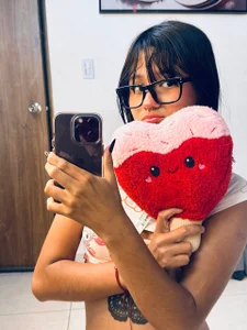 Ivi_Aiko I'm a little slut, come and play with me ❤️😭 Immagine  3