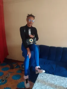 siara de prettytina1  5 photos