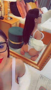 SarahFoxy kullanıcısının cat in the house albümü -  2 fotoğraf