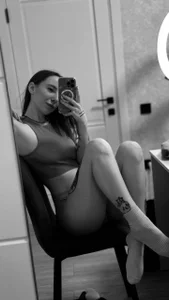 lolalivex Public Pic