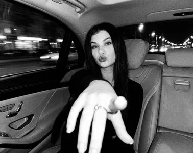 Mona_Carter: Me ( 6 фото)