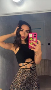 mary_brentt hehe Pic 4