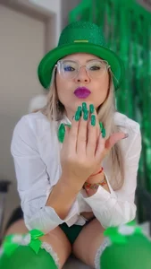 Lucky You... I'm wearing Green od Ariana_costa  3 snímek