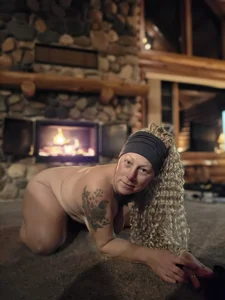 Outdoorchicjj Fireplace fun Pic 3