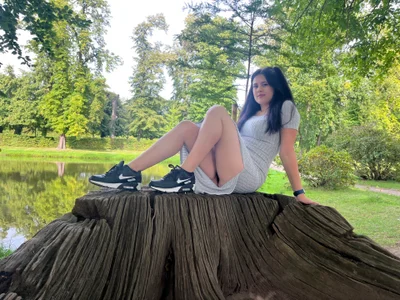 Mina_Foxx Public Foto 8