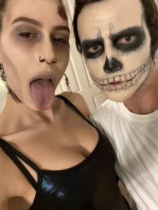 lil_martian Halloween Pic 4