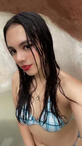 Aphrodite_rosse Public Pic 4