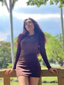 Kira_Bloom01: I`m Kira ( 2 фото)