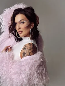 Hollara_Bangg 🥳My Birthday🥳 Foto 2