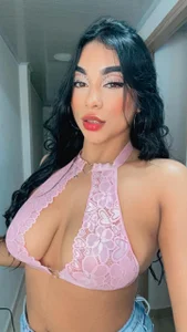 Katie_boss2 Public Foto