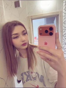 new Monday od AveryBerkson  snímek