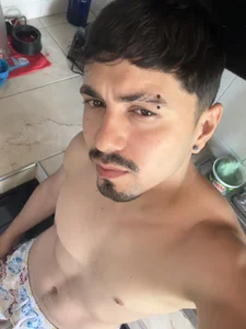 Sebas_Blessed Me Foto