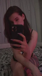 Vanessa_Verona selfies Pic