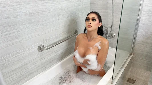 TsNicoleCox Hot me Pic 4