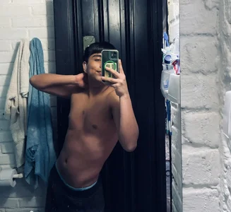 Public od Ell_gomxxxz  3 snímek