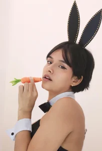 ryu777_ A very pretty lady Pic