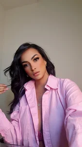 Victoriamayer_ Public 사진