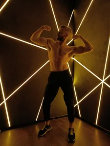 Paul_Rolex kullanıcısının Gold aesthetic star ⚡ albümü -  4 fotoğraf