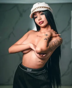 Public de Tiffanny Foto 3