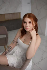 MiraBoom tender look, but dirty thoughts Pic