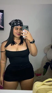 VioletrousseDo you like black?🤤🔥图片