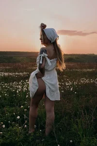 MiamiiGirl's XXX Nude Photo 1