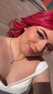 MelannyCurvy Public Pic 5